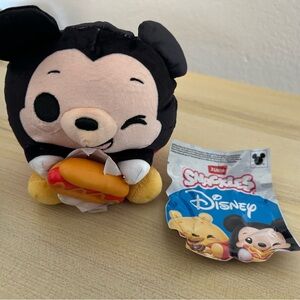 ZURU Disney Snackles Plush - Mickey Mouse (Hot Dog Edition)